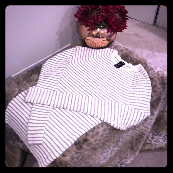 Gap Stretch Sweater - Picture 2 of 4